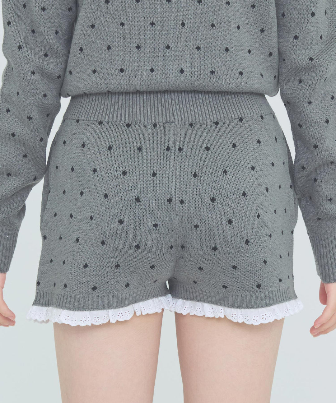 ダークグレー(Mサイズ着用/身長：約162cm)