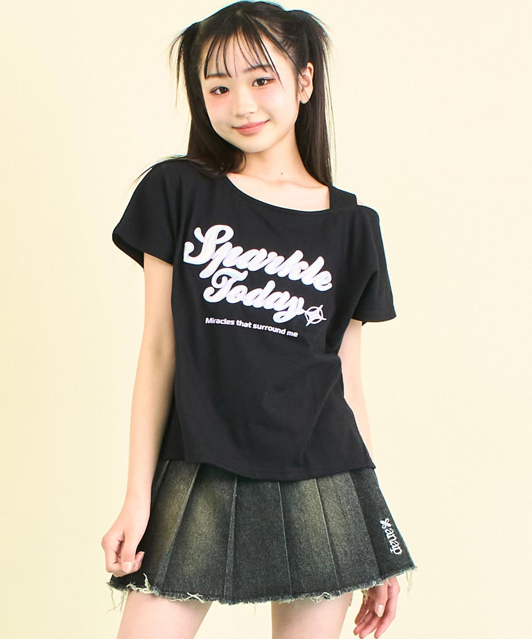 アシンメトリー 肩アキ オーロラワッペン Tシャツ トップス 【キッズお揃い】 913-7666