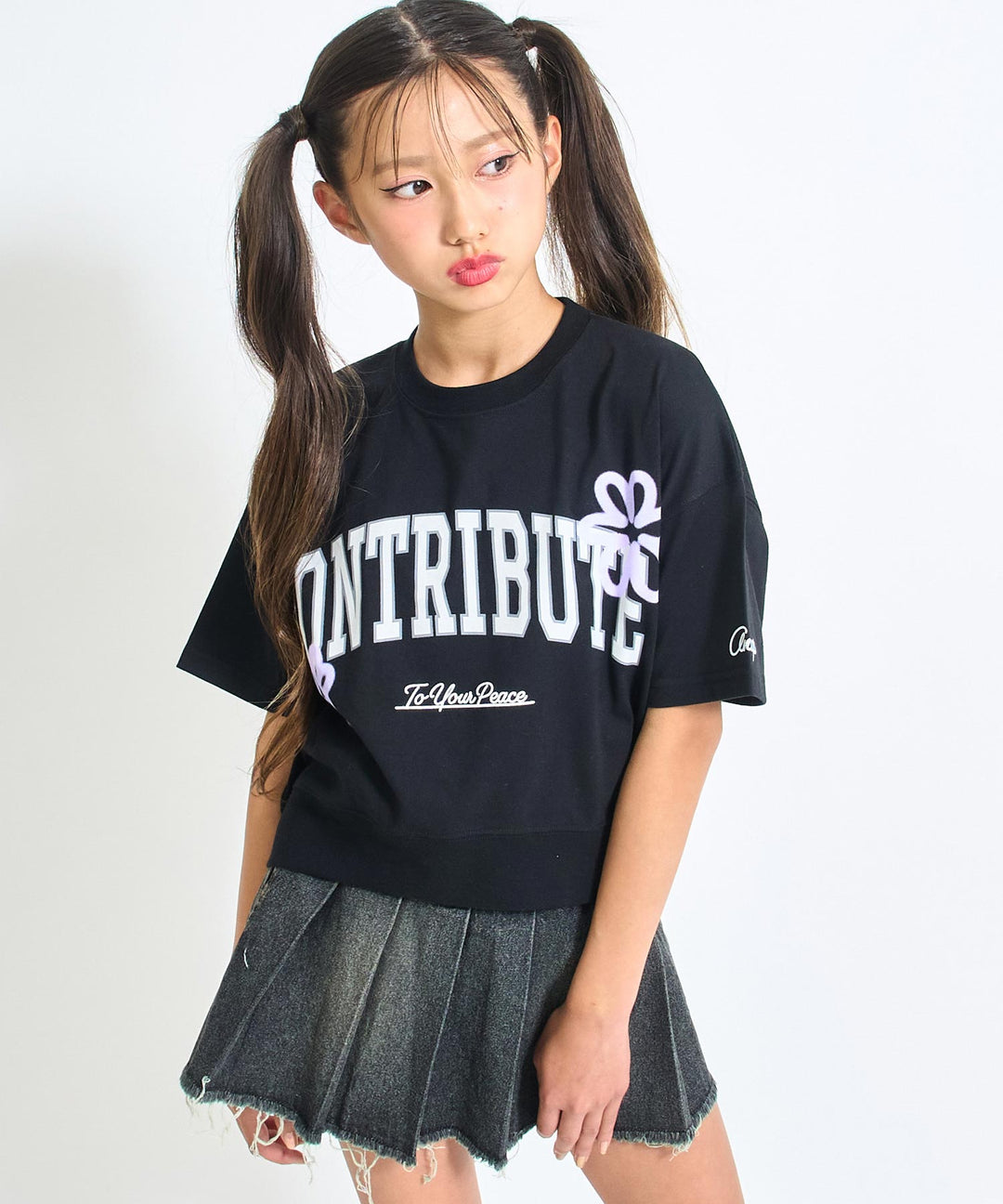 カレッジ フラワー スプレー クロップド Tシャツ 【キッズお揃い】 913-7713