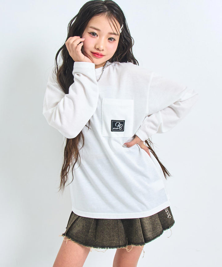 ホワイト/143cm(XSサイズ着用)