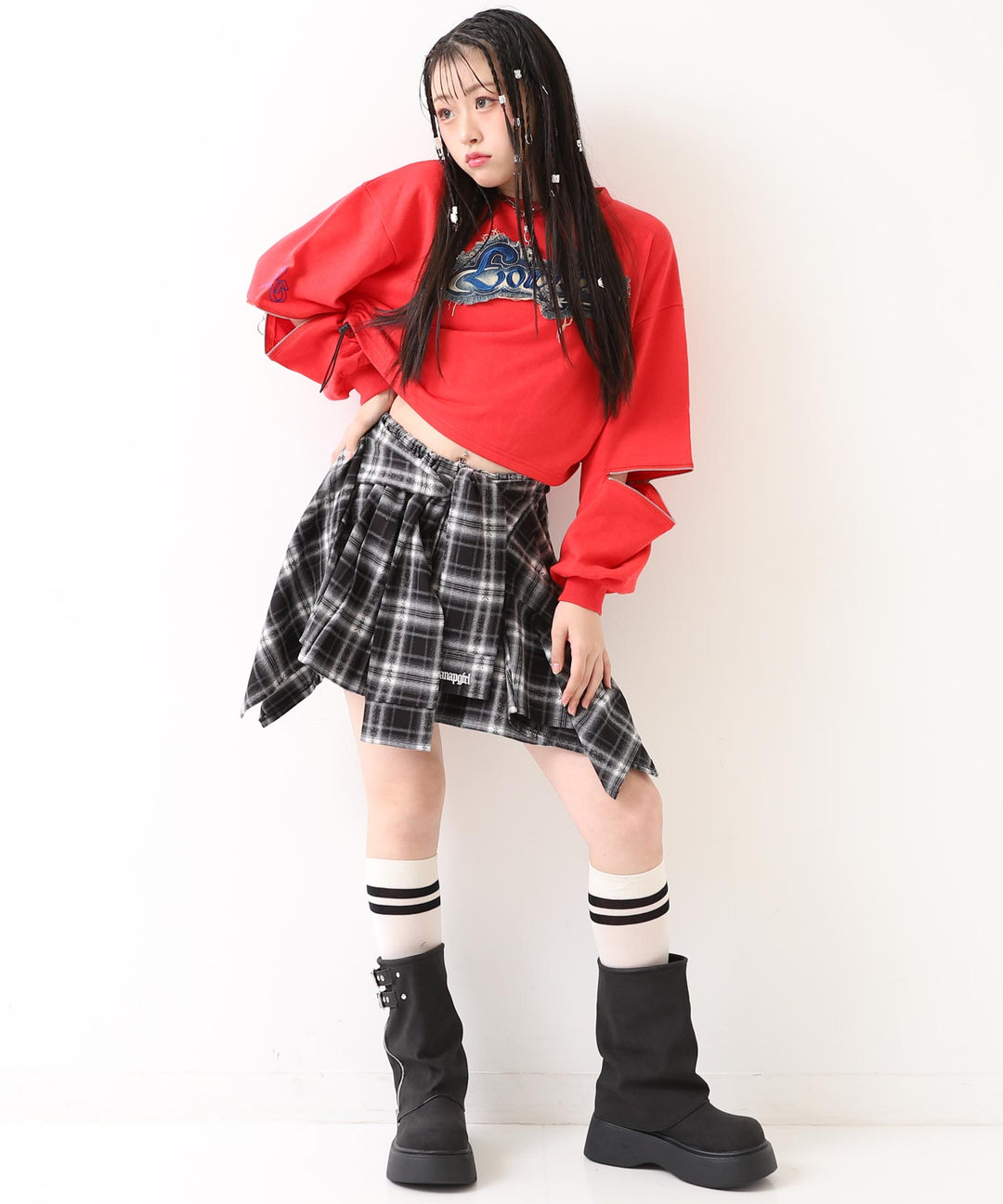 レッド/157cm(Mサイズ着用)