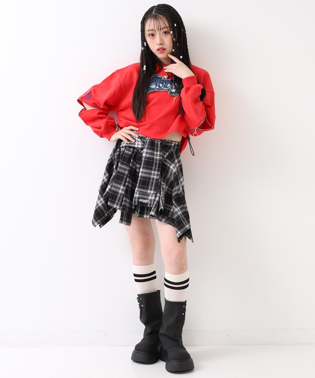 レッド/157cm(Mサイズ着用)