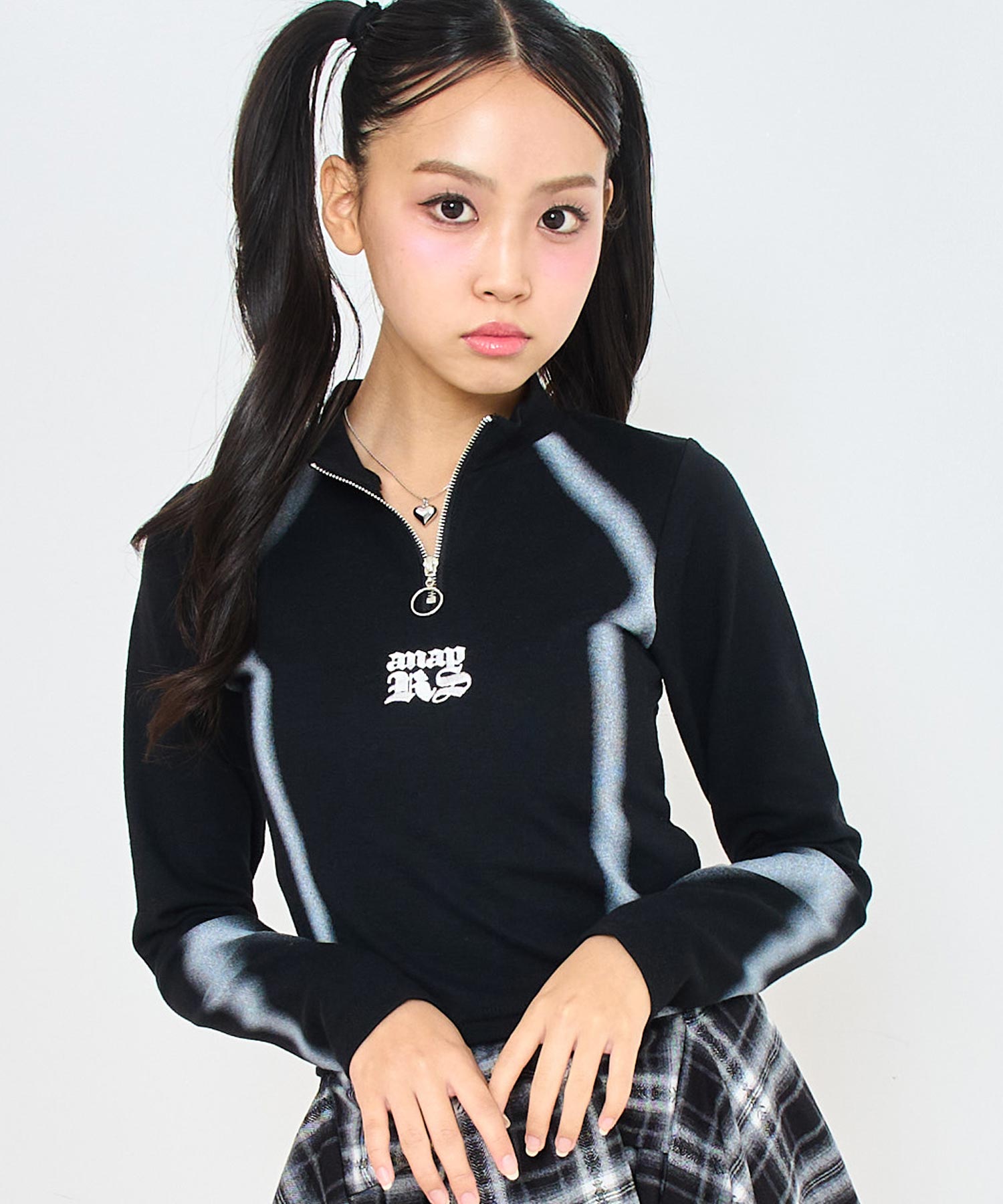 ANAPR＋S ペイント プリント ハーフジップ トップス 913-7819 – ANAP