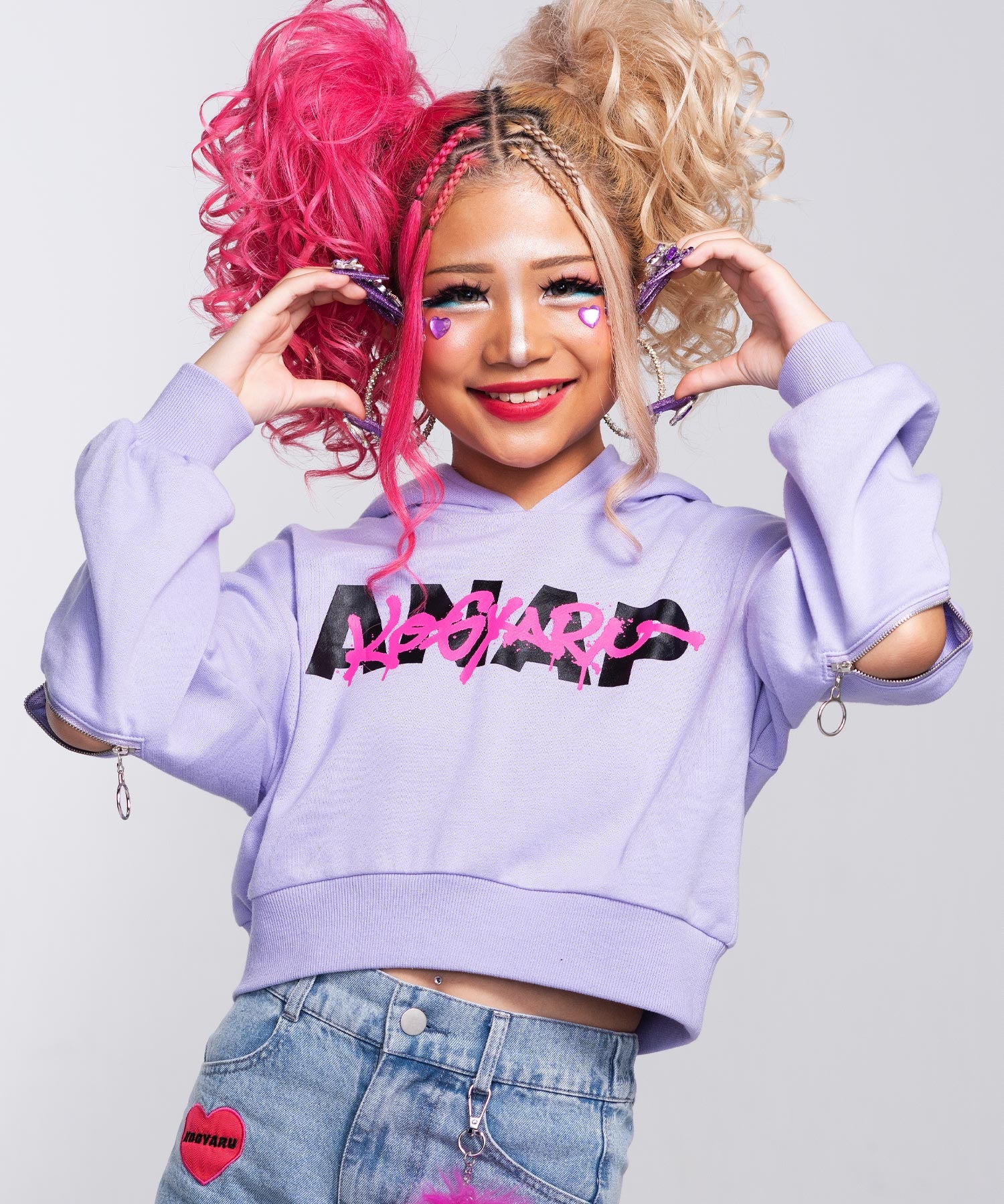 KOGYARU×ANAP ジップ付クロップド スウェットパーカー 913-7827 – ANAP
