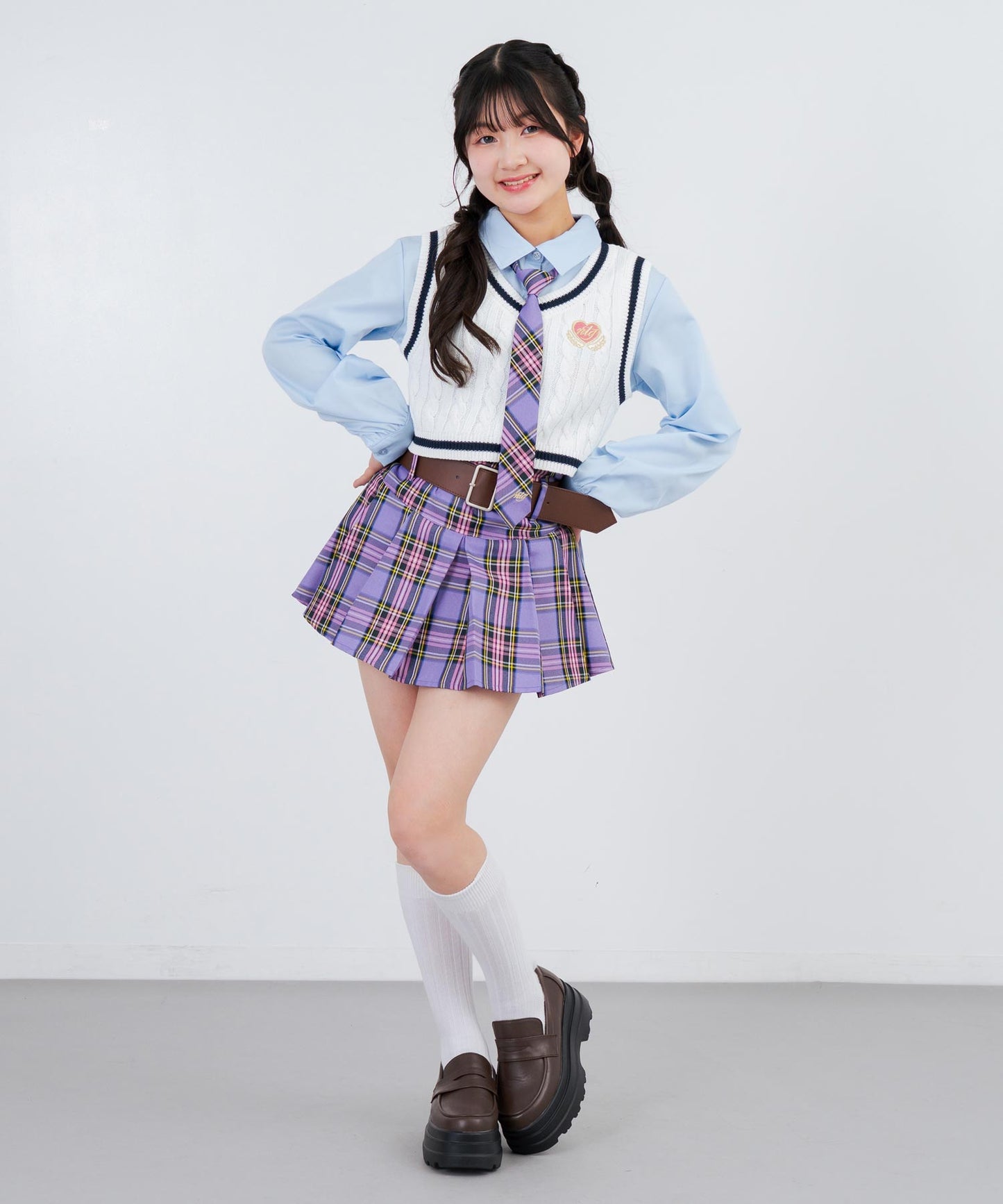 ホワイト/145cm(Sサイズ着用)