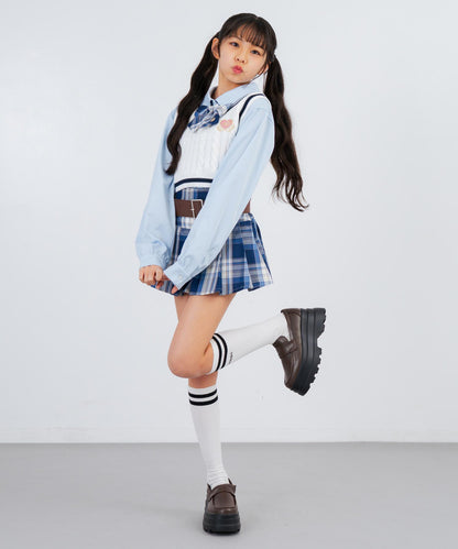 ホワイト/140cm(XSサイズ着用)