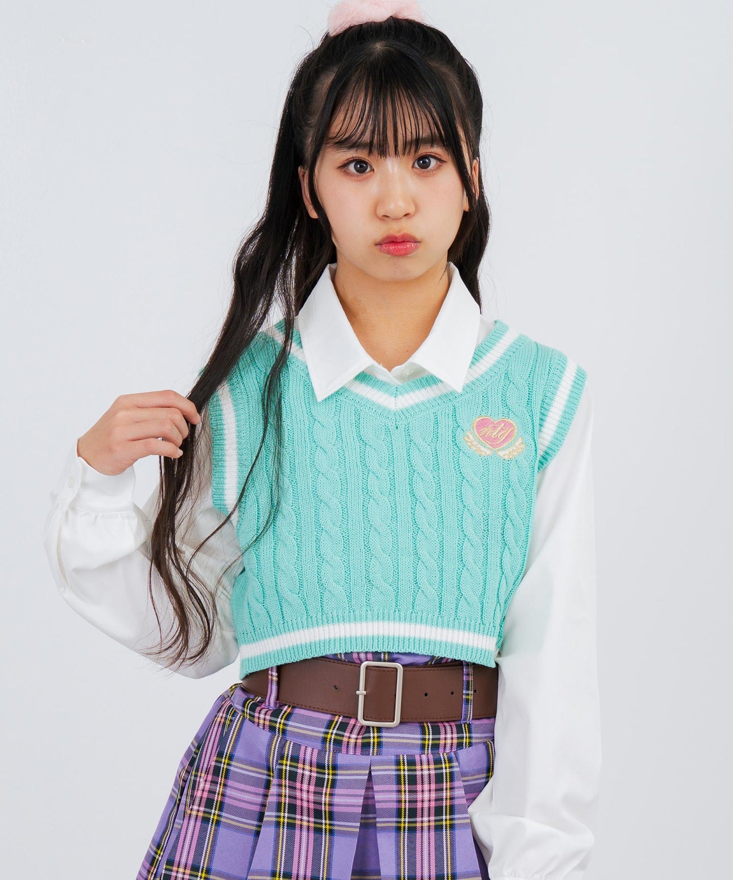 刺繡入 ライン ショート ニット ベスト 913-7849