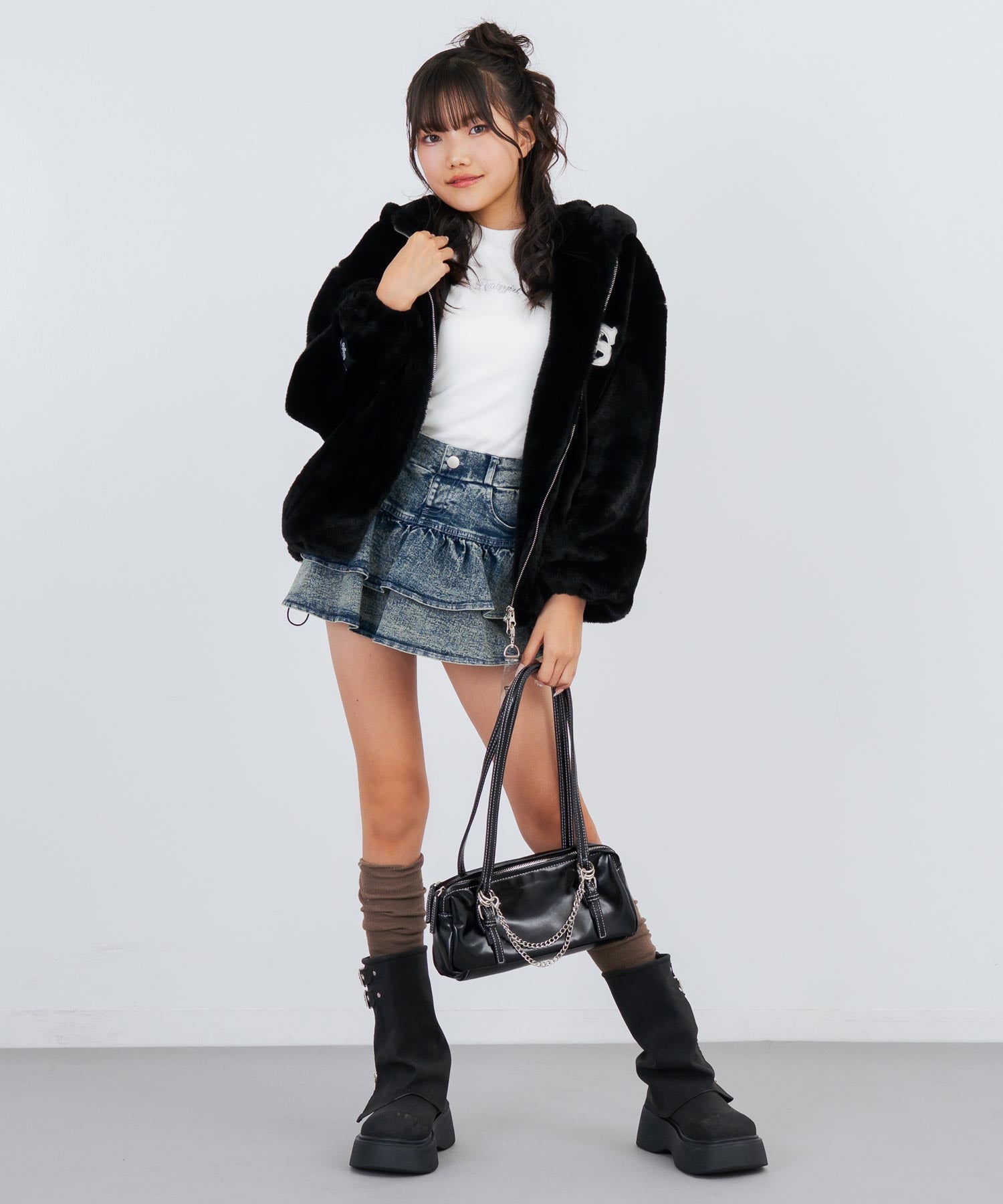 ホワイト/150cm(Sサイズ着用)