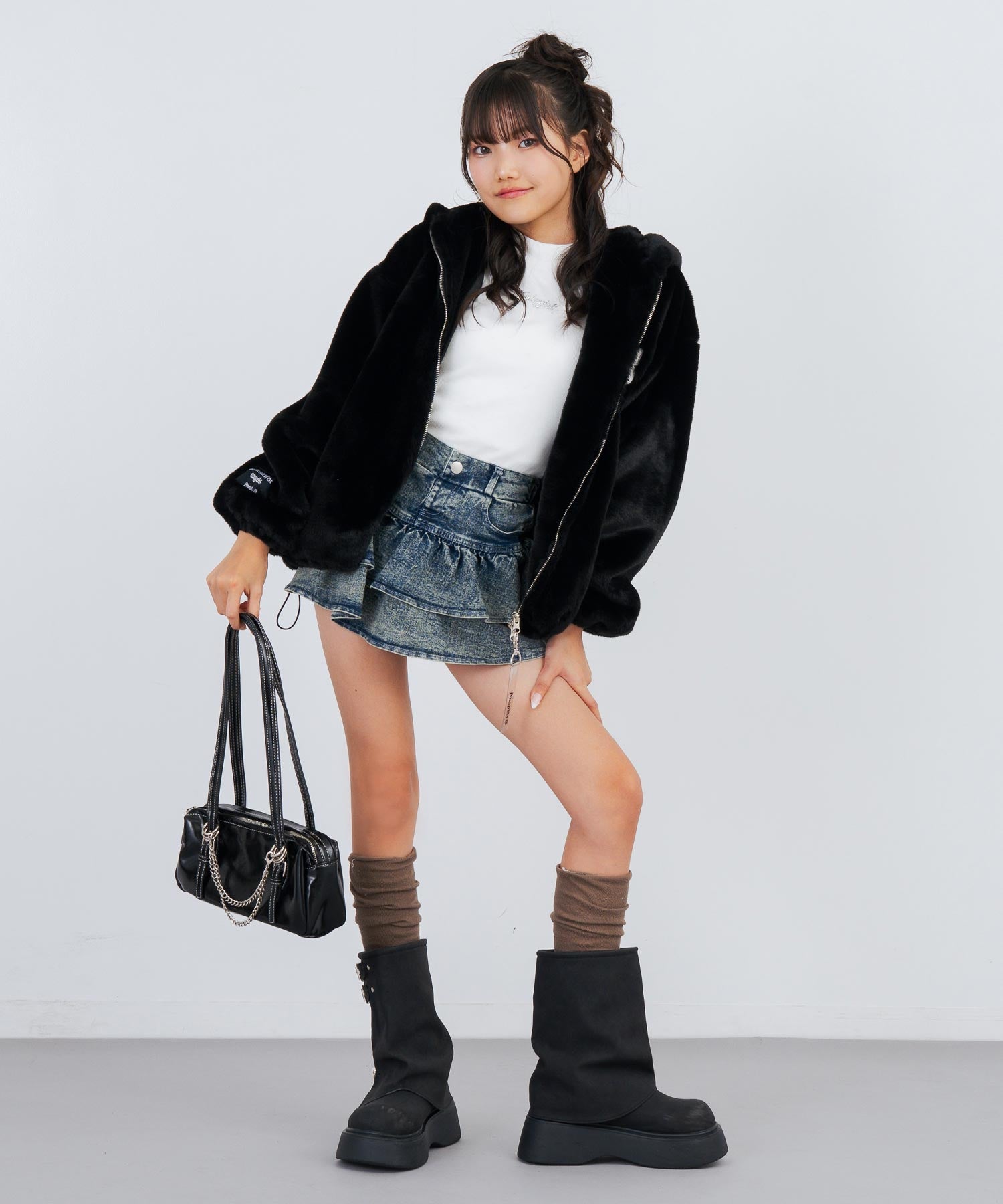 ホワイト/150cm(Sサイズ着用)