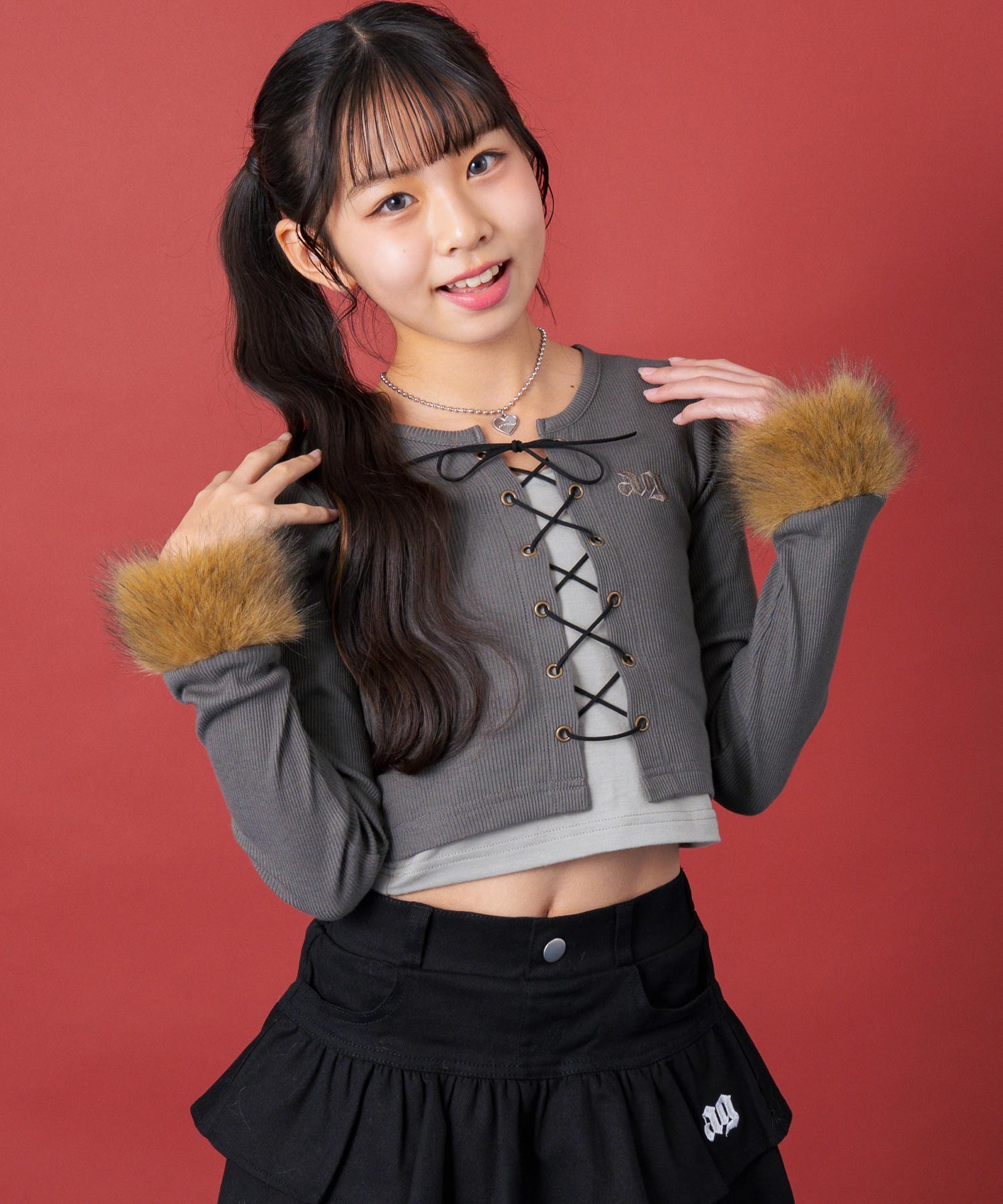 アッシュブラック/140cm(XSサイズ着用)