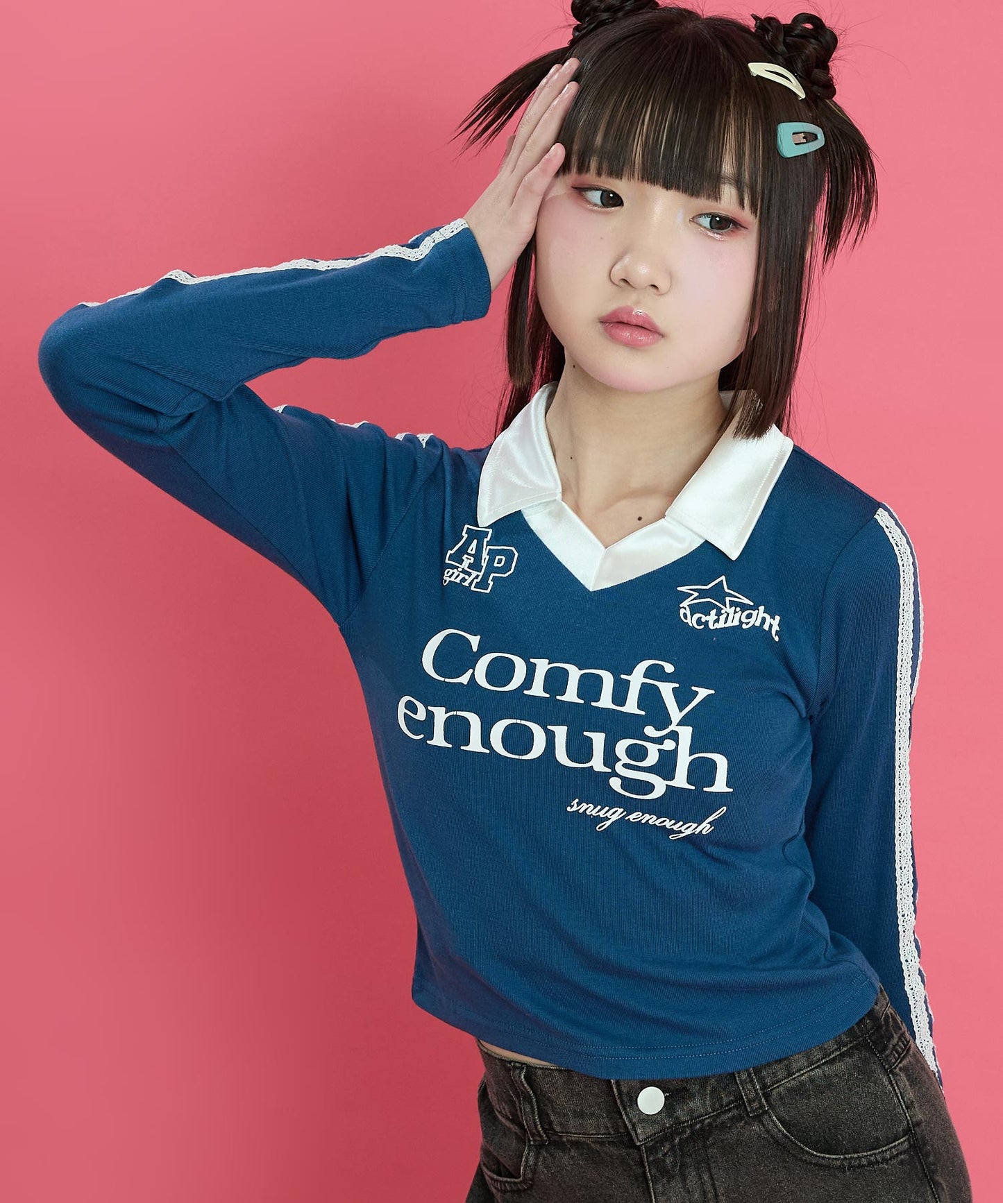ネイビー(Sサイズ着用/身長：約154cm)