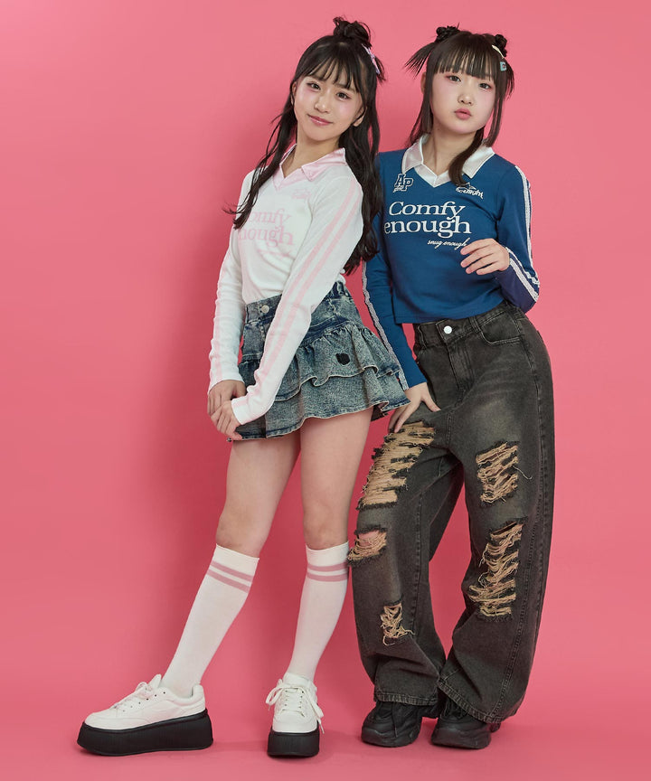 オフホワイト(Sサイズ着用/身長：約149cm)
ネイビー(Sサイズ着用/身長：約154cm)