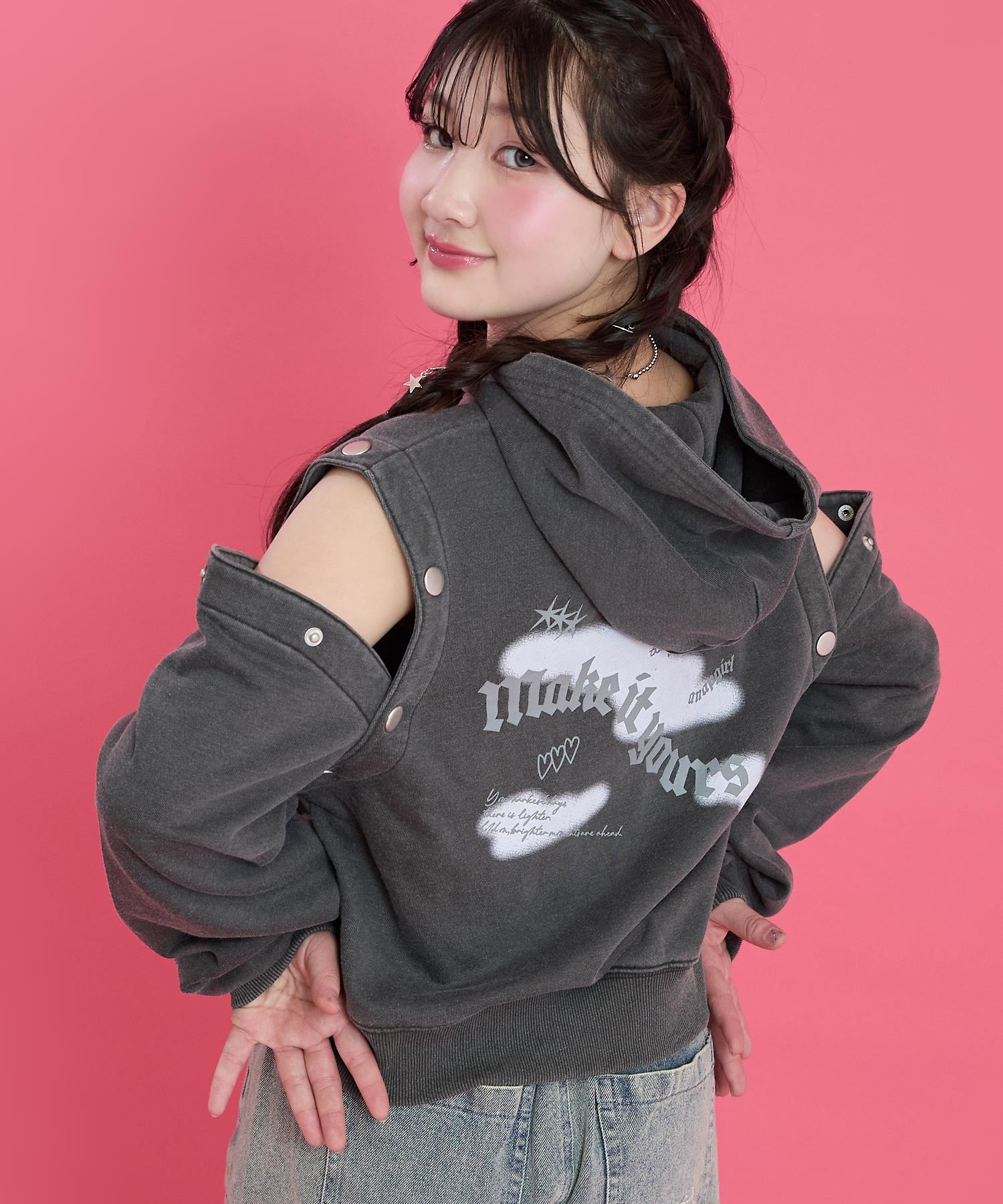 アッシュブラック(Sサイズ着用/身長：約152cm)