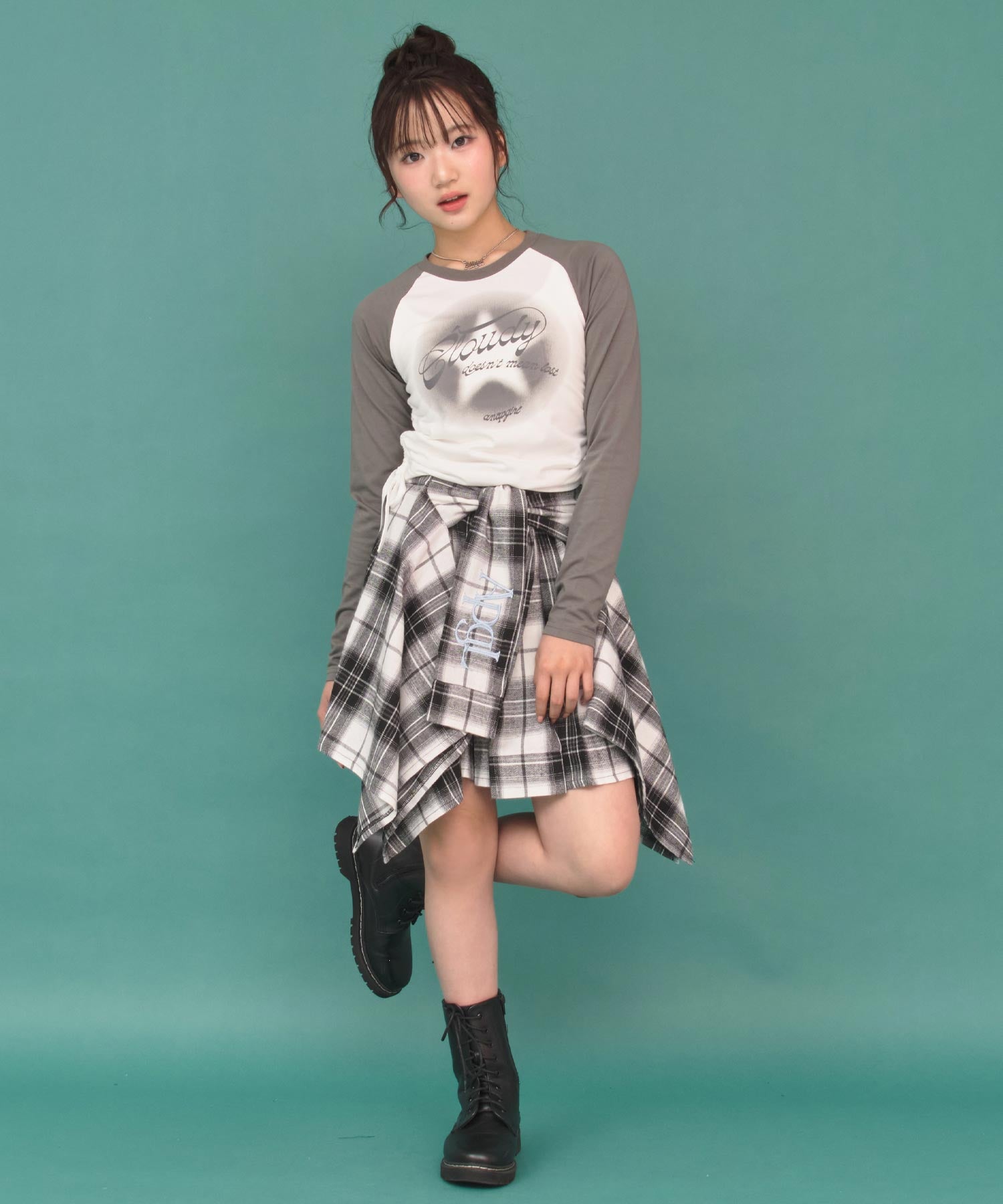 アッシュブラック/149cm(Sサイズ着用)