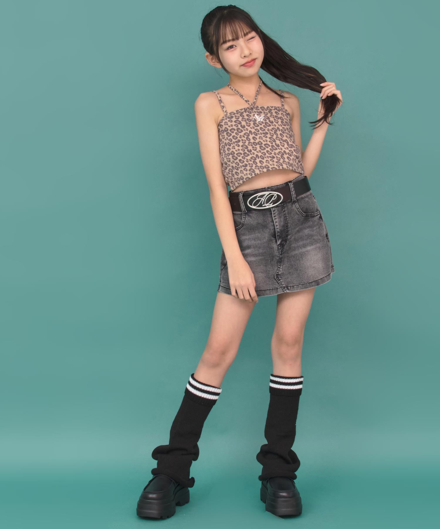 ベージュ/140cm(XSサイズ着用)