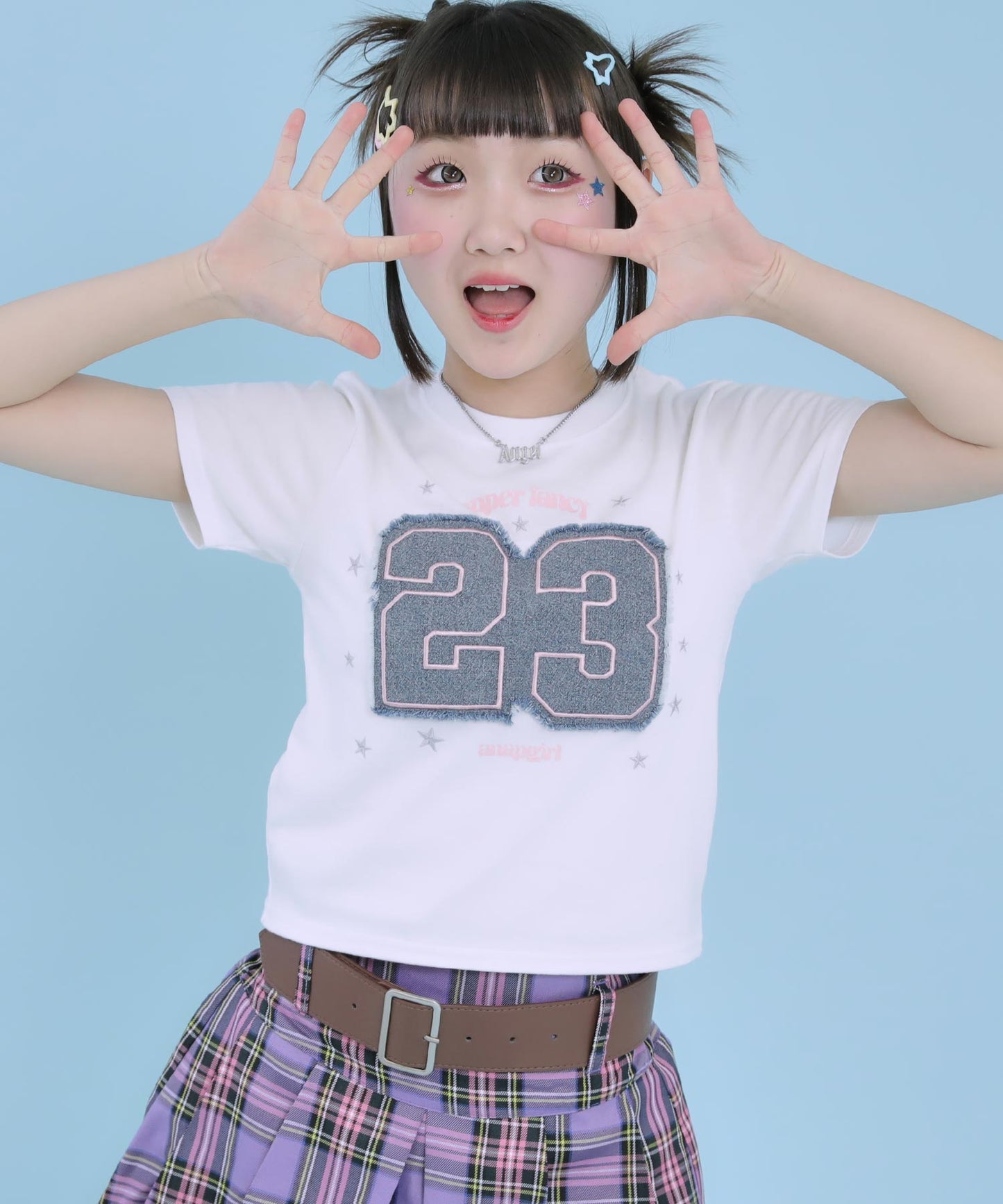 ホワイト(Sサイズ着用/身長：約154cm)
