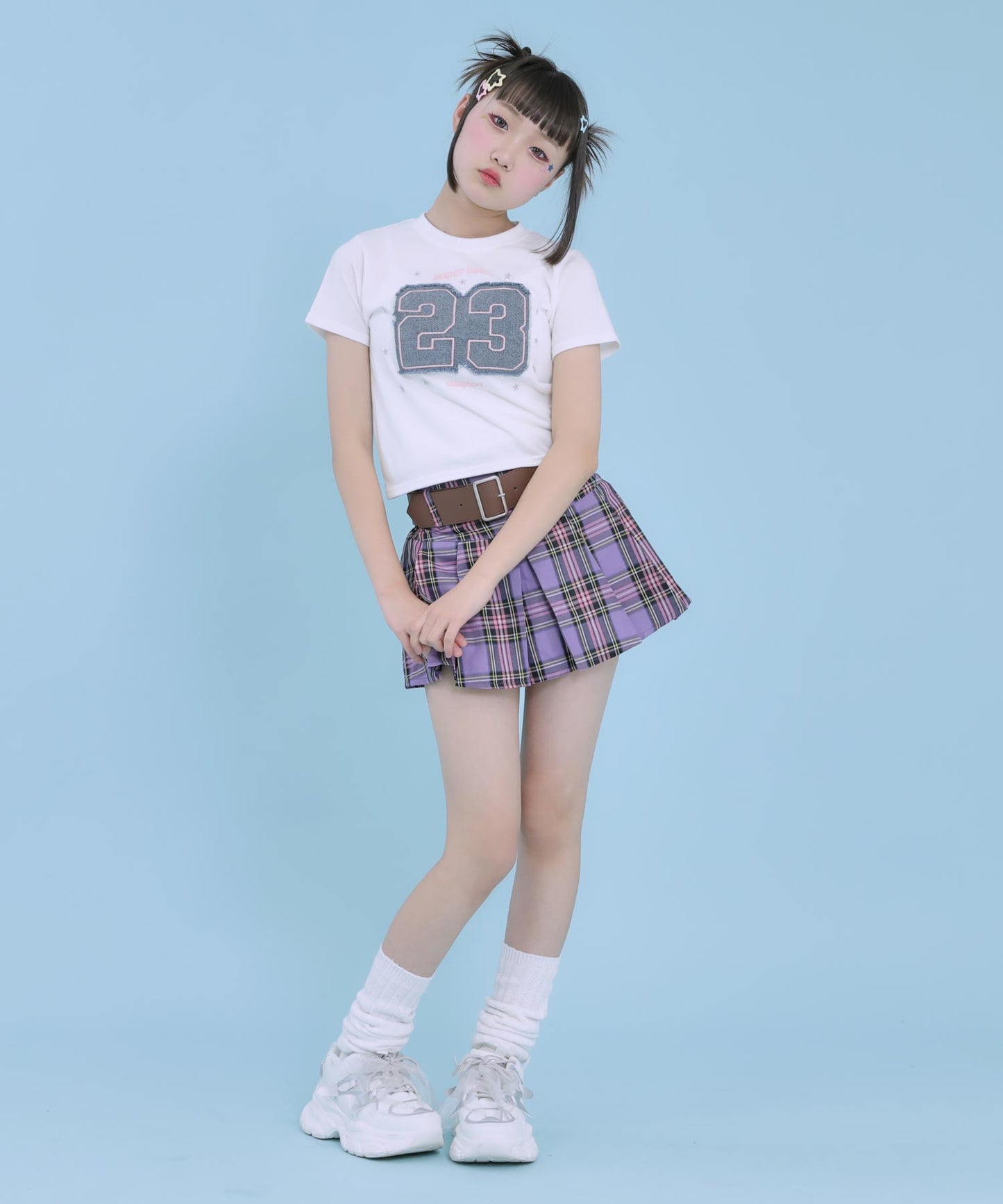 ホワイト(Sサイズ着用/身長：約154cm)