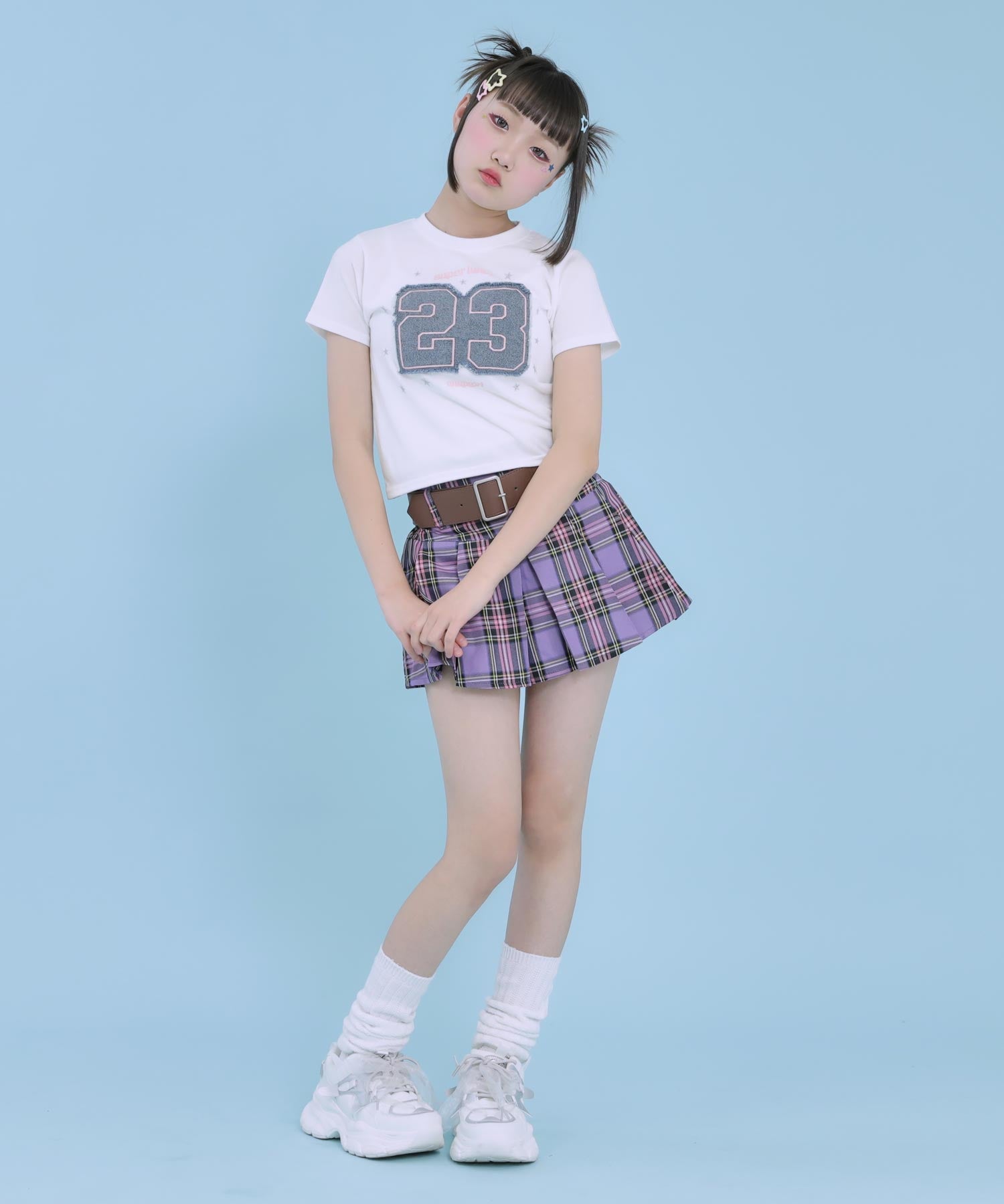 ホワイト(Sサイズ着用/身長：約154cm)