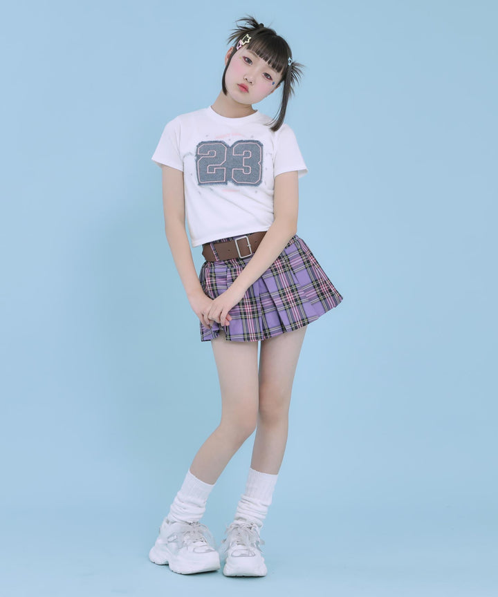 ホワイト(Sサイズ着用/身長：約154cm)