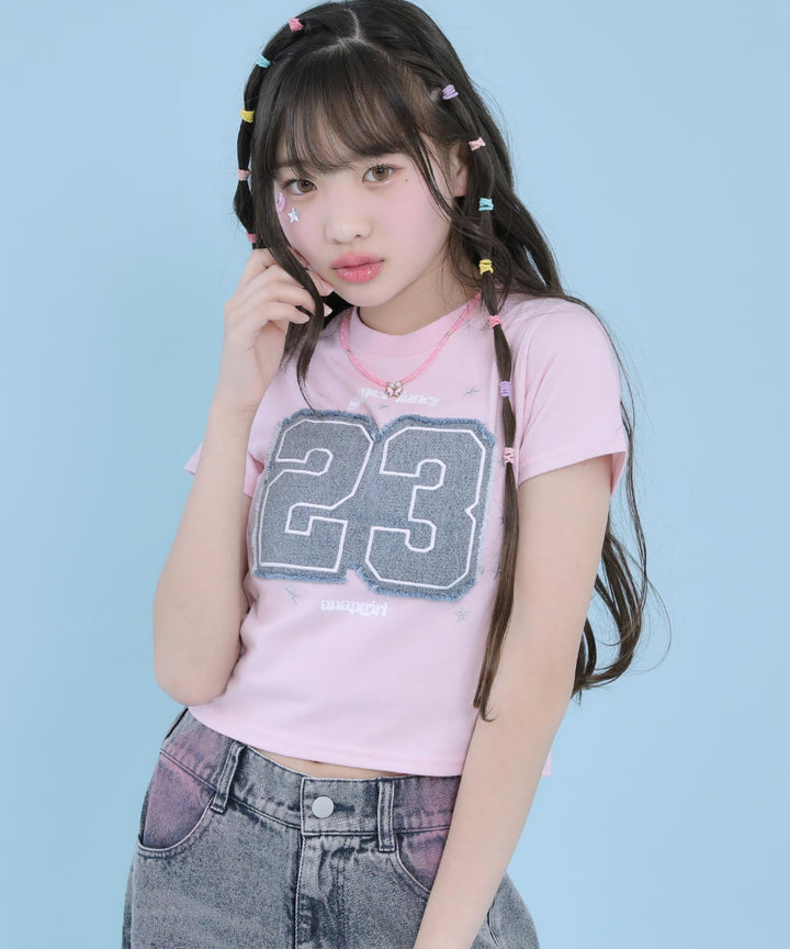 ライトピンク(XSサイズ着用/身長：約147cm)