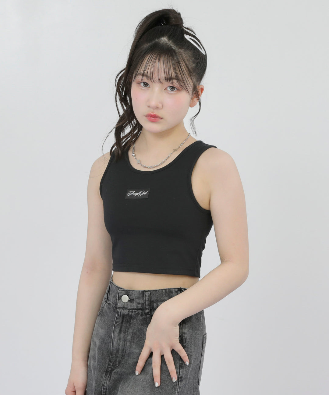 ブラック(Sサイズ着用/身長：約152cm)