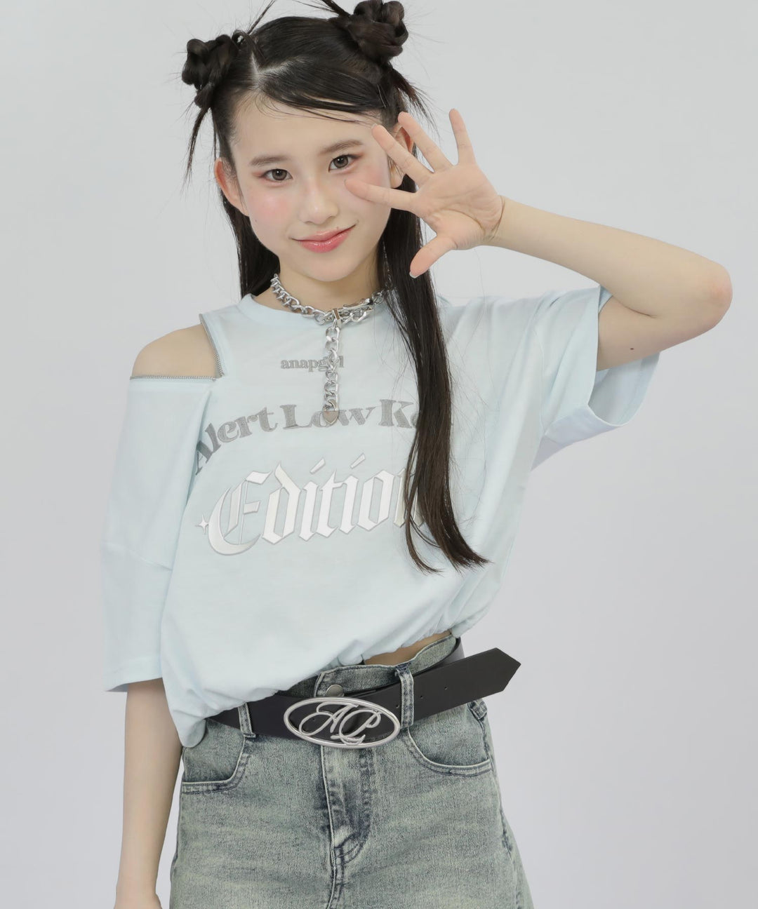 サックス(Sサイズ着用/身長：約148cm)