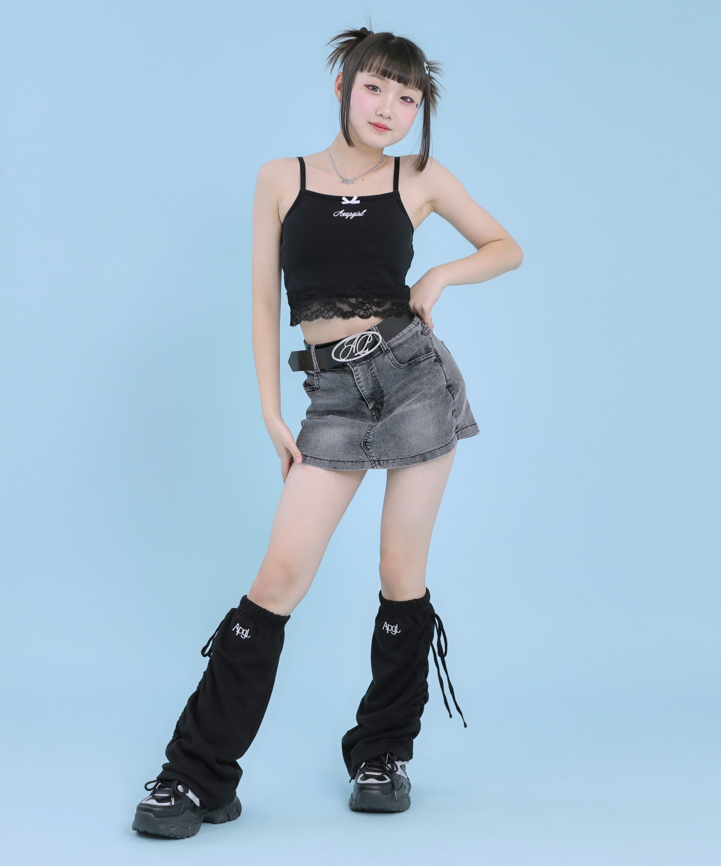 ブラック(Sサイズ着用/身長：約154cm)
