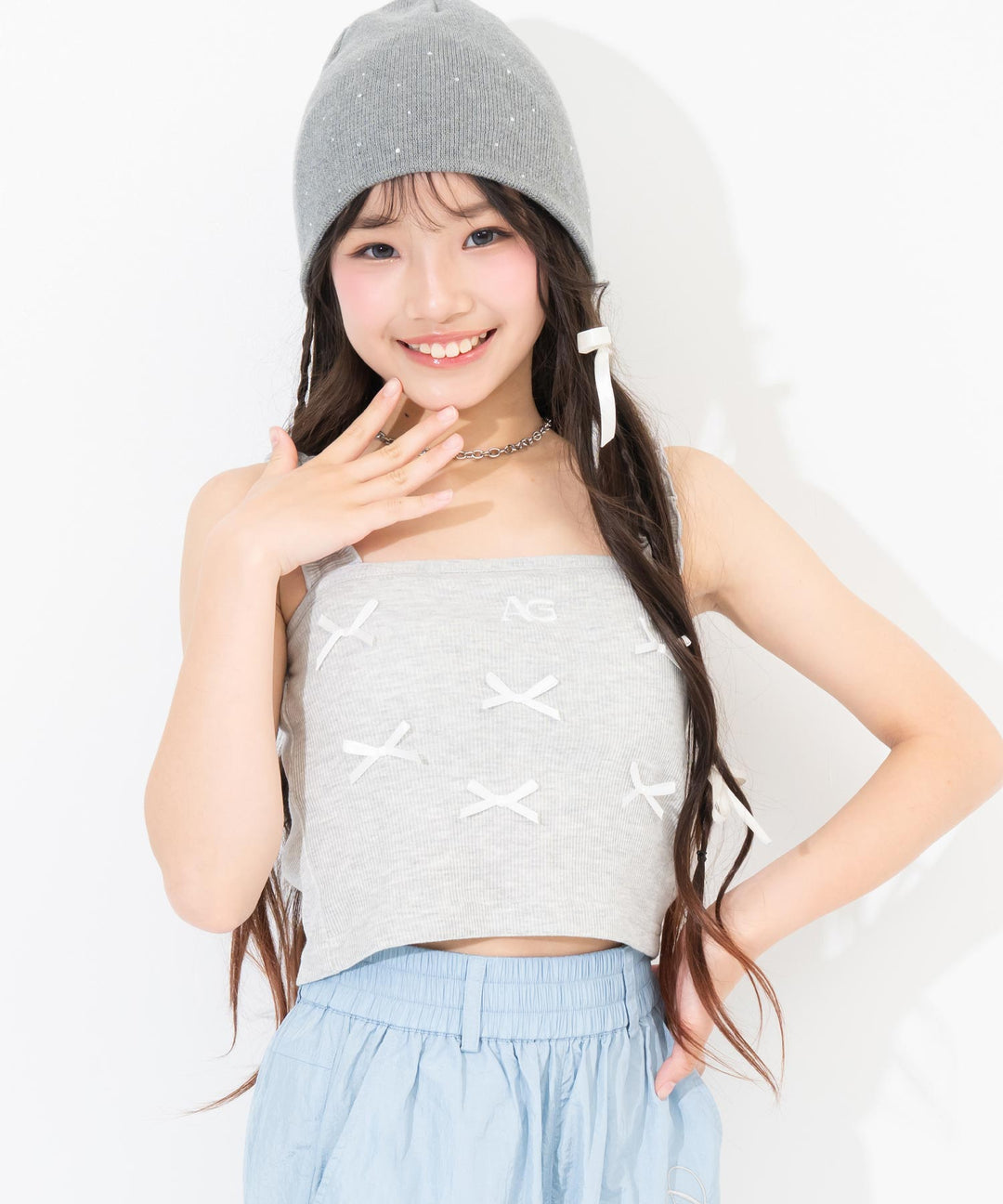 ライトグレー(Sサイズ着用/身長：約146cm)