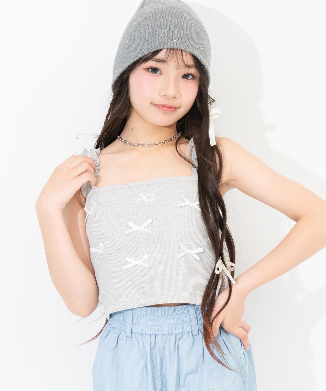 ライトグレー(Sサイズ着用/身長：約146cm)