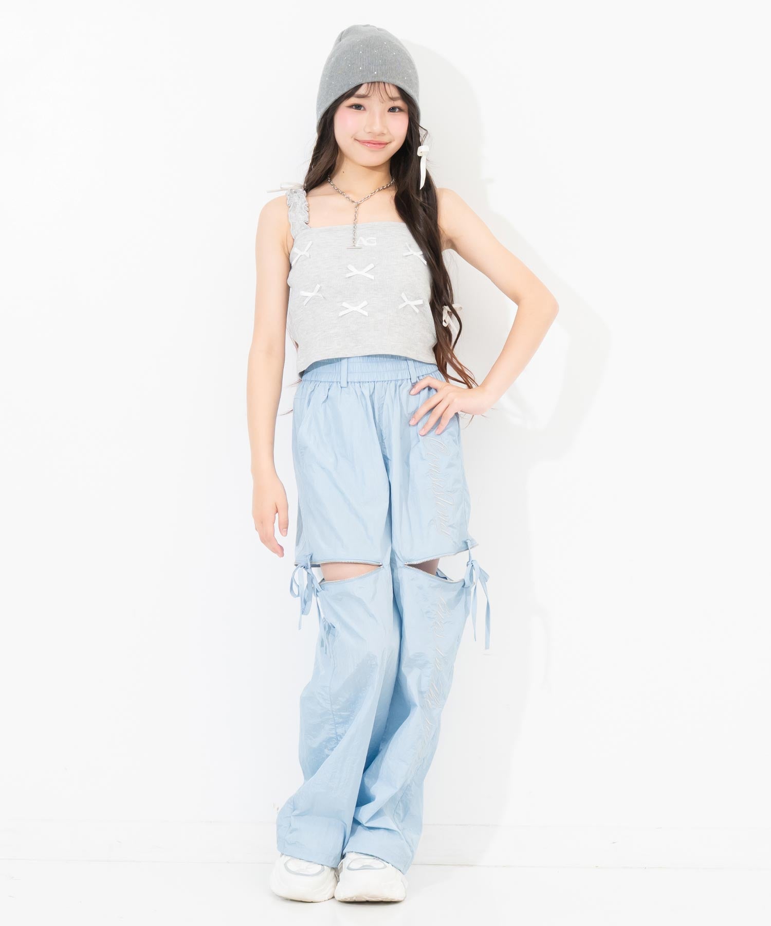 ランダムリボン パッド付キャミソール 913-7958 – ANAP オンラインショップ