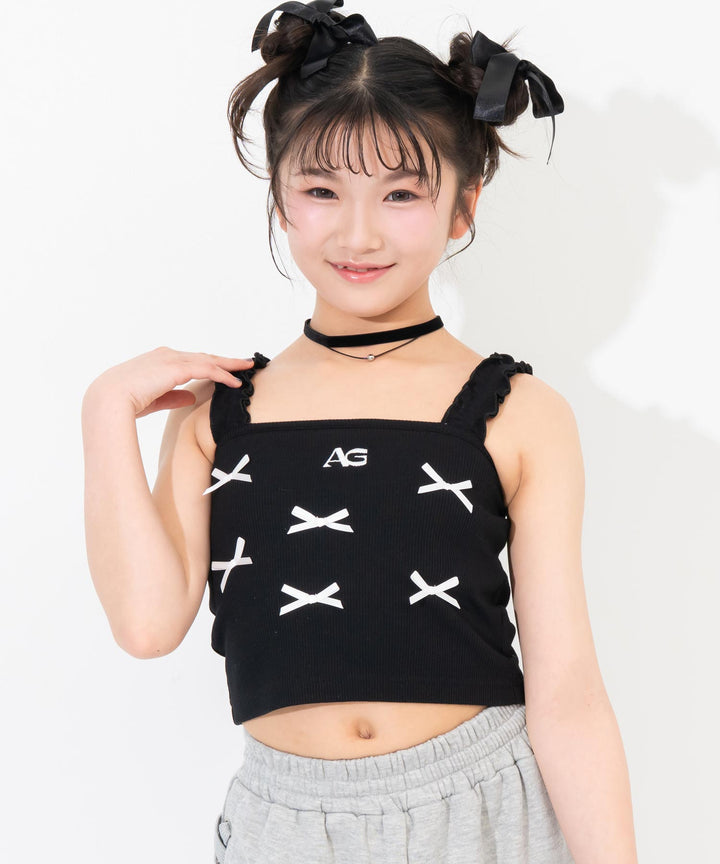ブラック(Sサイズ着用/身長：約140cm)