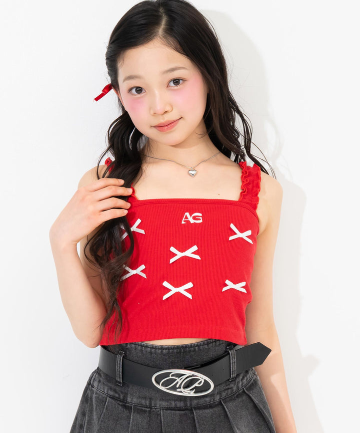 レッド(Sサイズ着用/身長：約146cm)