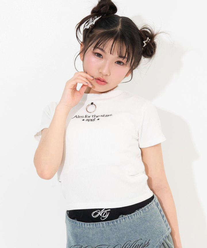 ホワイト(Sサイズ着用/身長：約140cm)