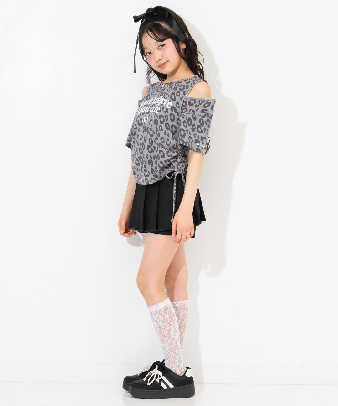 グレー(Sサイズ着用/身長：約146cm)