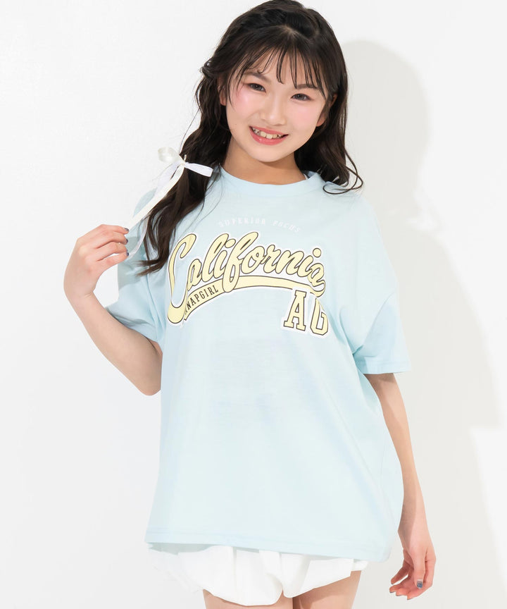 サックス(Sサイズ着用/身長：約140cm)