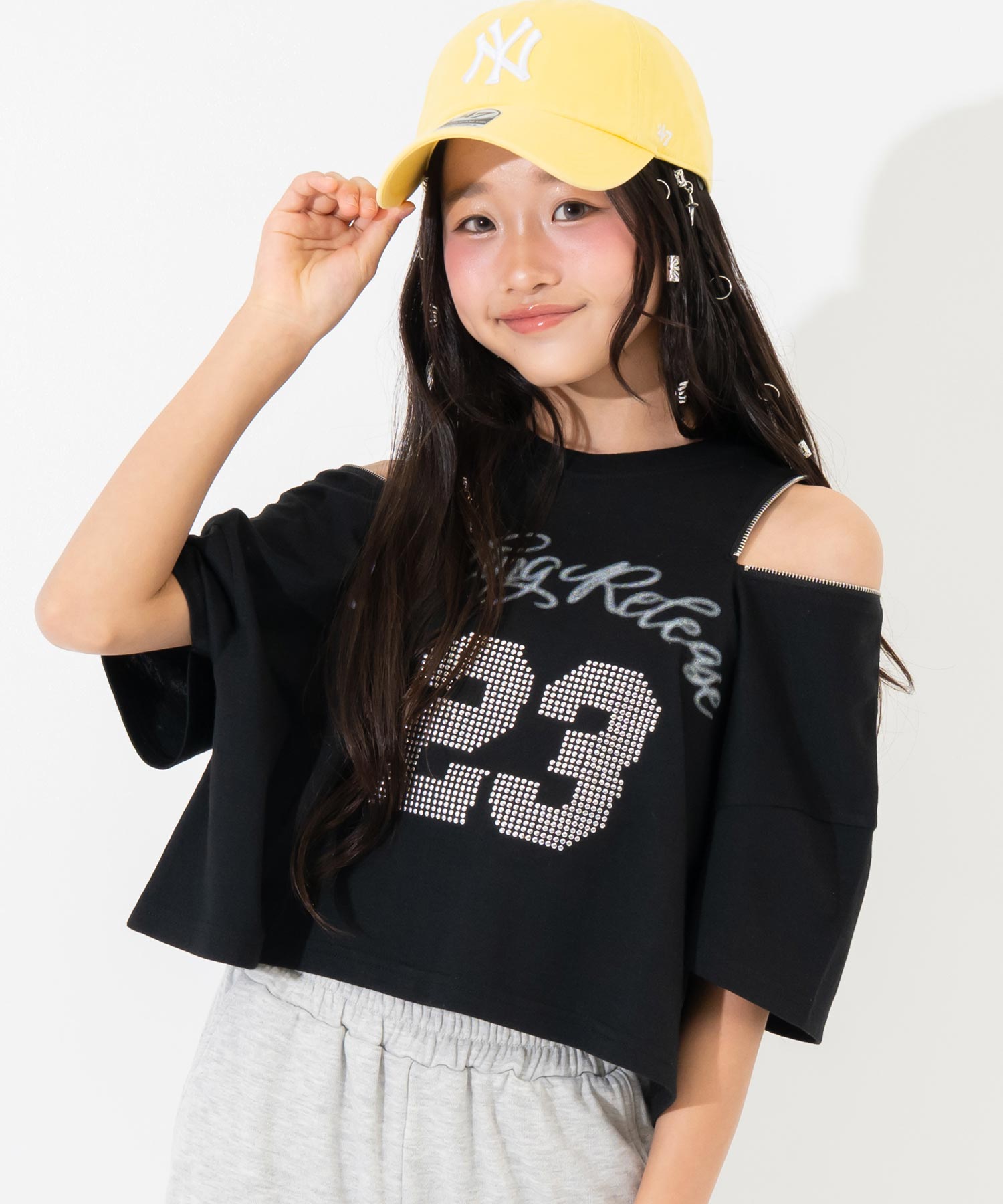 肩ジップ スタッズ ロゴTシャツ 913-7971 – ANAP オンラインショップ