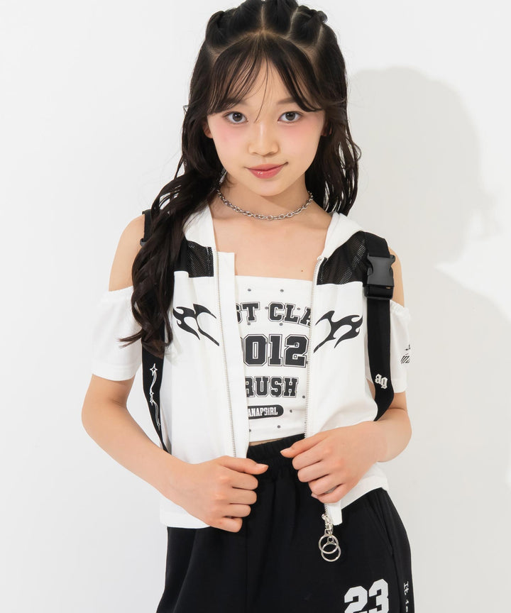 ホワイト(Sサイズ着用/身長：約146cm)