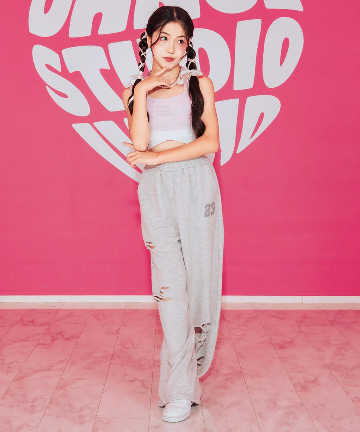 ライトピンク(150サイズ着用/身長：約146cm)