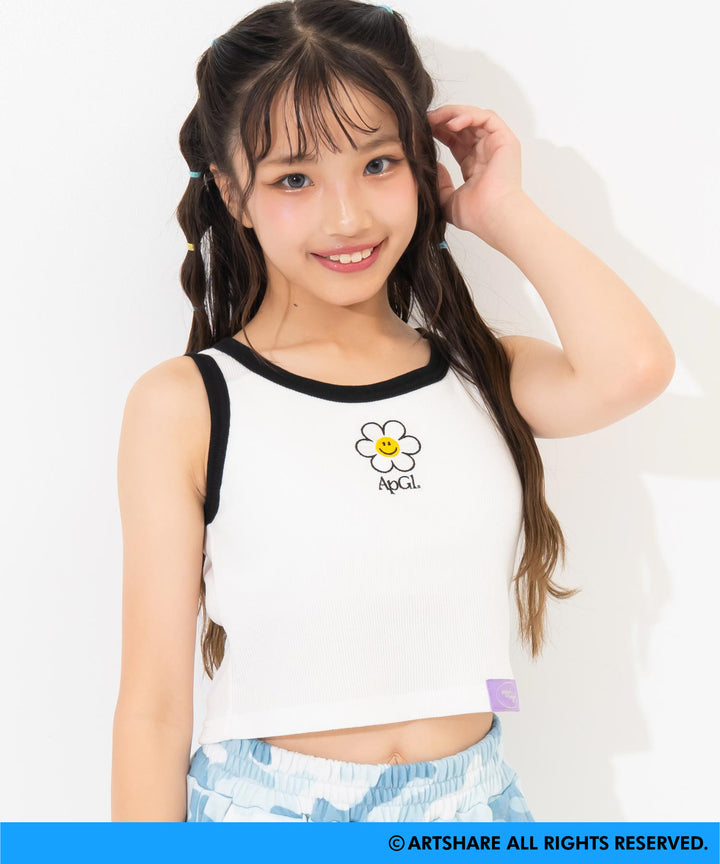 ホワイト(Sサイズ着用/身長：約146cm)