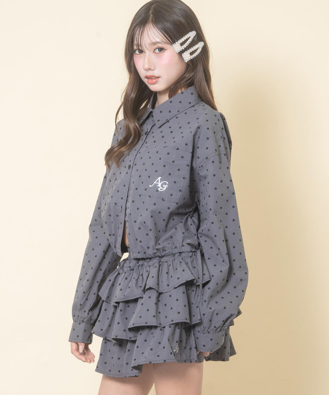 グレー(Mサイズ着用/身長：約156cm)