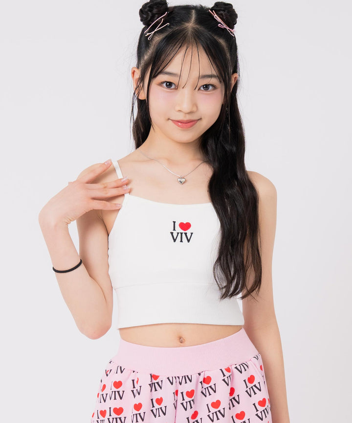 ホワイト(150サイズ着用/身長：約150cm)