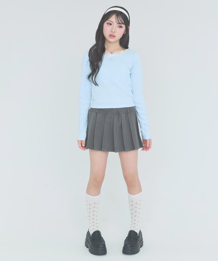 サックス(Ｍサイズ着用/身長：約162cm)