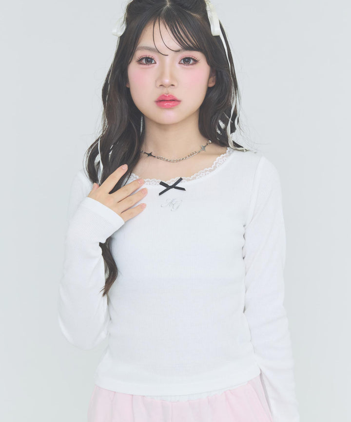 ホワイト(Ｍサイズ着用/身長：約162cm)