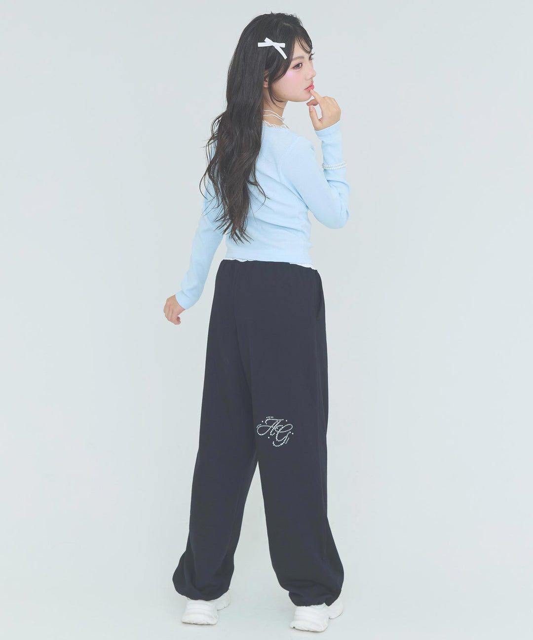 サックス(Ｍサイズ着用/身長：約162cm)