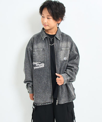 ブラック