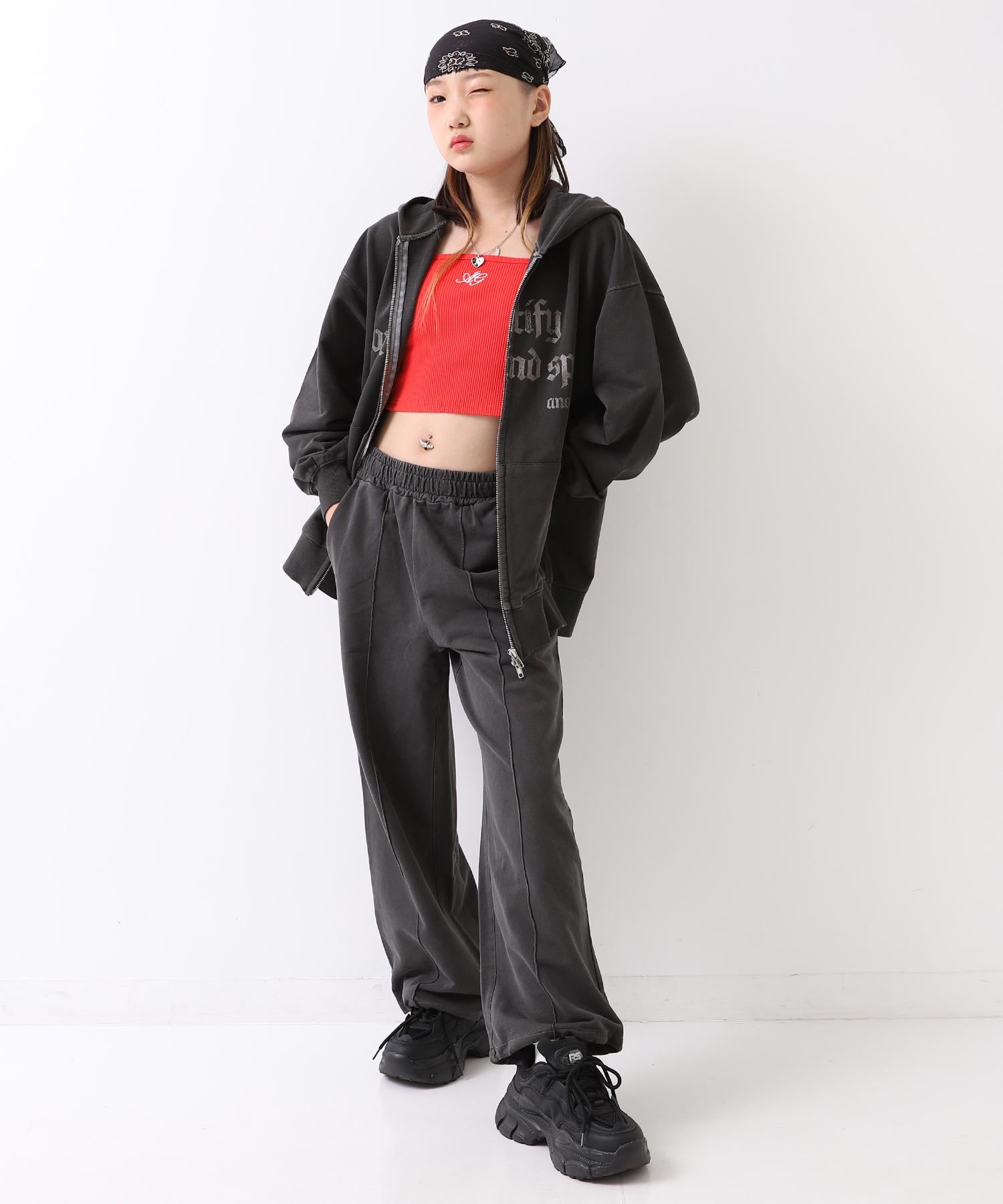 アッシュブラック/146cm(Sサイズ着用)