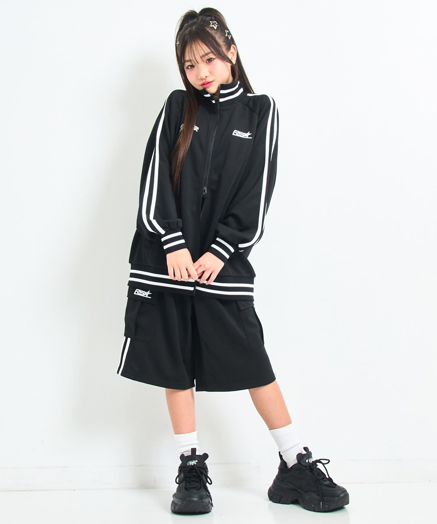 ブラック/143cm(XSサイズ着用)