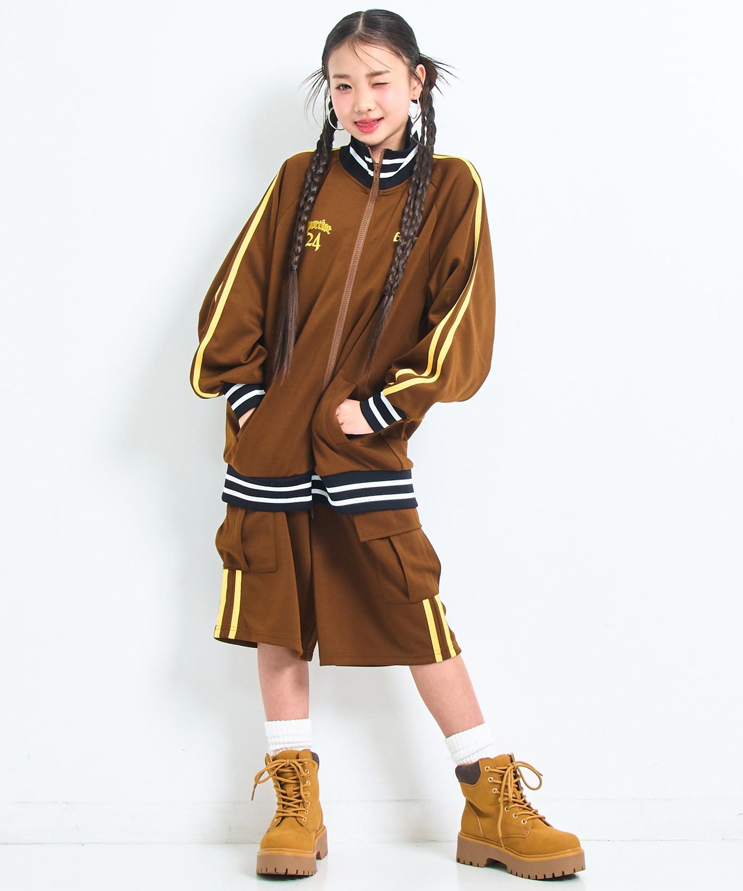 ブラウン/143cm(XSサイズ着用)