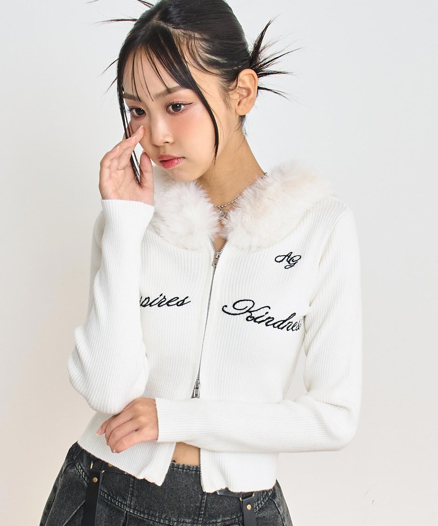 ホワイト/150cm(Sサイズ着用)