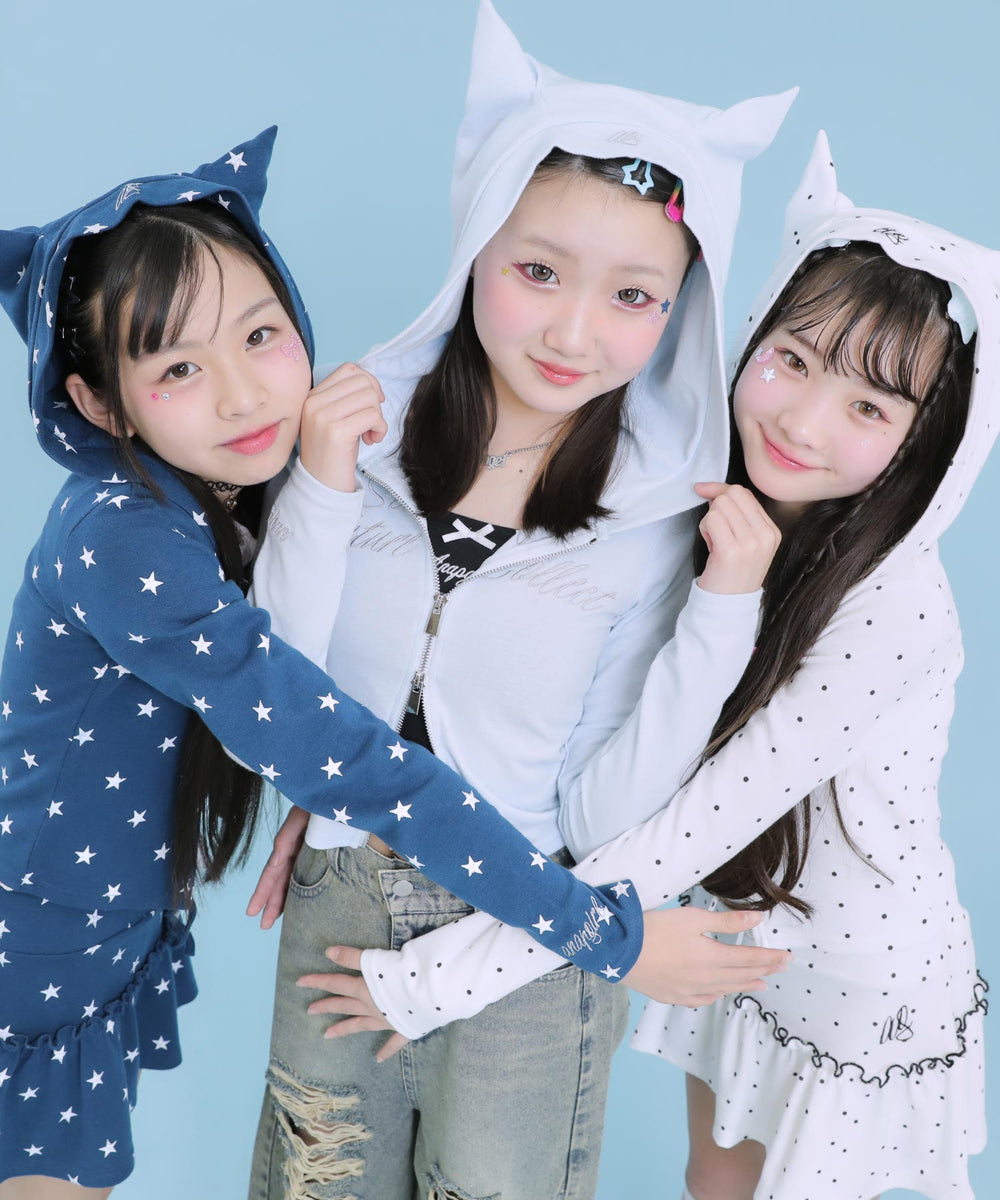 ネイビー(XSサイズ着用/身長：約140cm)
サックス(Sサイズ着用/身長：約146cm)
ホワイト/ブラック(Sサイズ着用/身長：約143cm)
